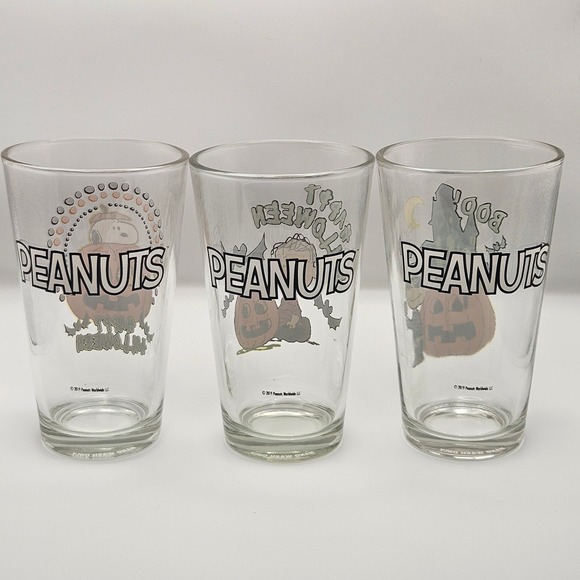 Peanuts Halloween Glasses‎ Set of 3 Snoopy Charlie Brown 2019 Pint Glass - Picture 2 of 6